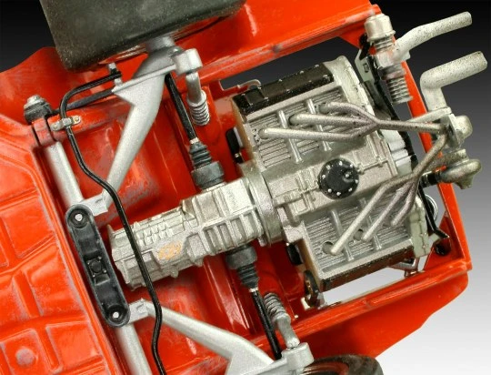 Revell Of Germany Porsche 934 RSR "Jagermeister" 1:24 Scale - Image 6