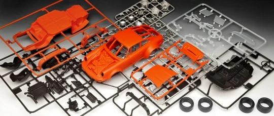Revell Of Germany Porsche 934 RSR "Jagermeister" 1:24 Scale - Image 2