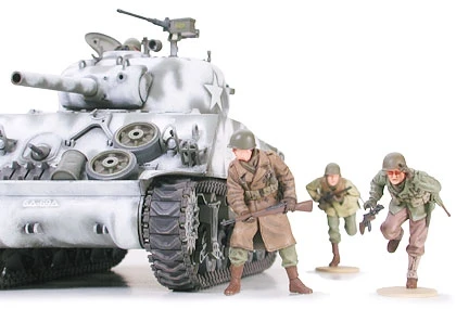 Tamiya US Sherman M4A3 150mm Howitzer - Image 6