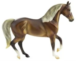 Breyer Horses Classic Size Freedom Series Silver Bay Morab Horse Model 1:12
