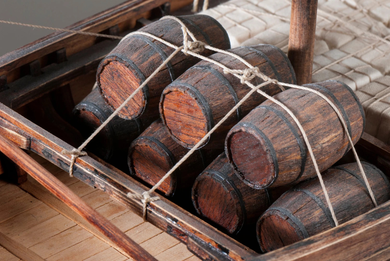 Dusek Viking Knarr Model Ship Kit D007 – Scale 1:35 - Image 4