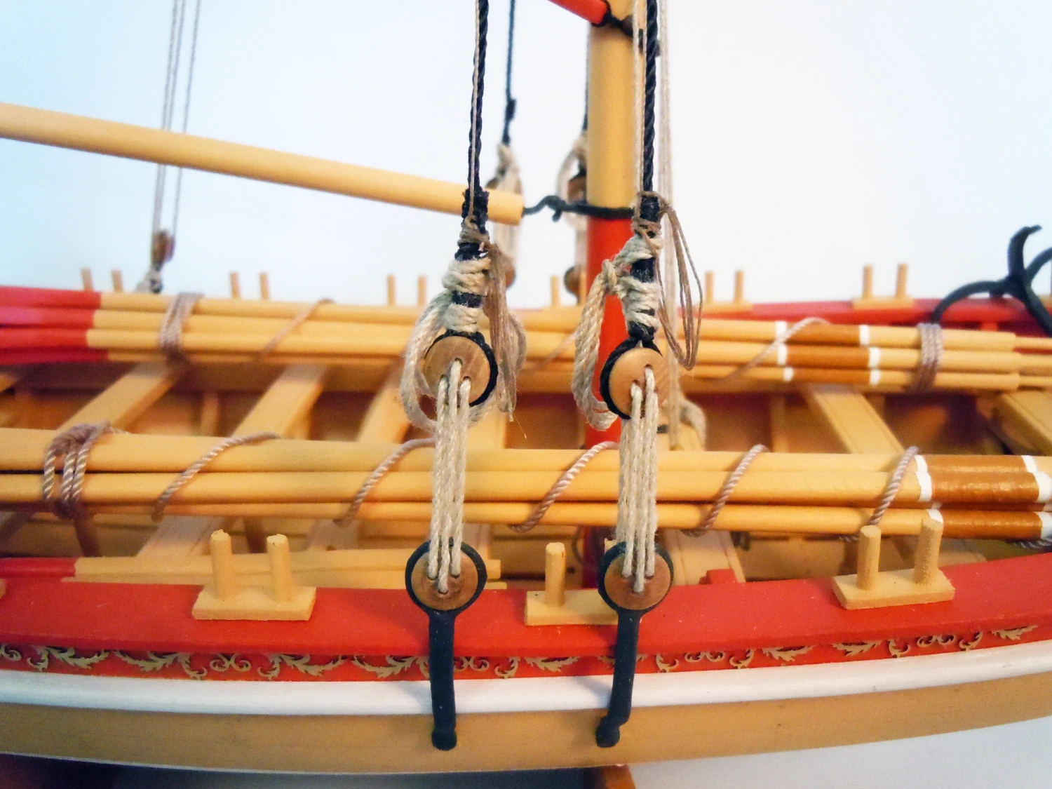 Model Shipways 18th Century Armed Longboat 1:24 Scale With Tools & Paint - Image 5