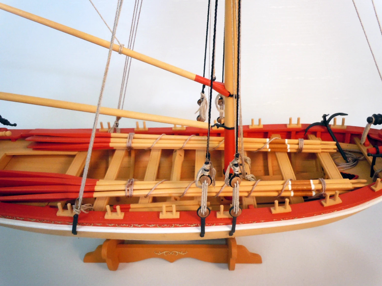Model Shipways 18th Century Armed Longboat 1:24 Scale With Tools & Paint - Image 6