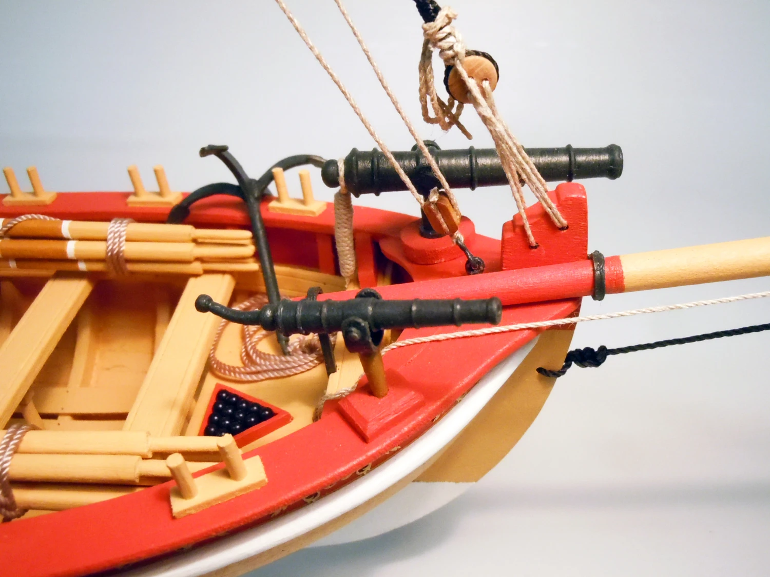 Model Shipways 18th Century Armed Longboat 1:24 Scale With Tools & Paint - Image 2