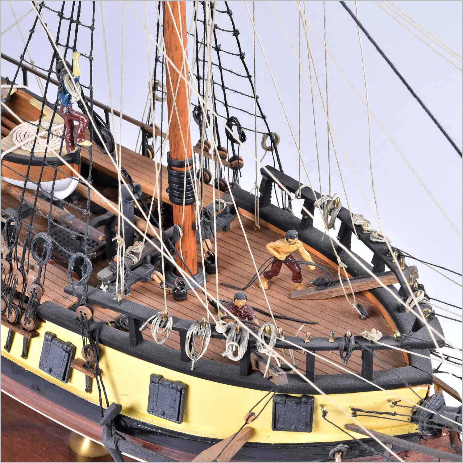 Model Shipways Rattlesnake US Privateer 1:64 Scale Master Builders Combo Set - Image 10