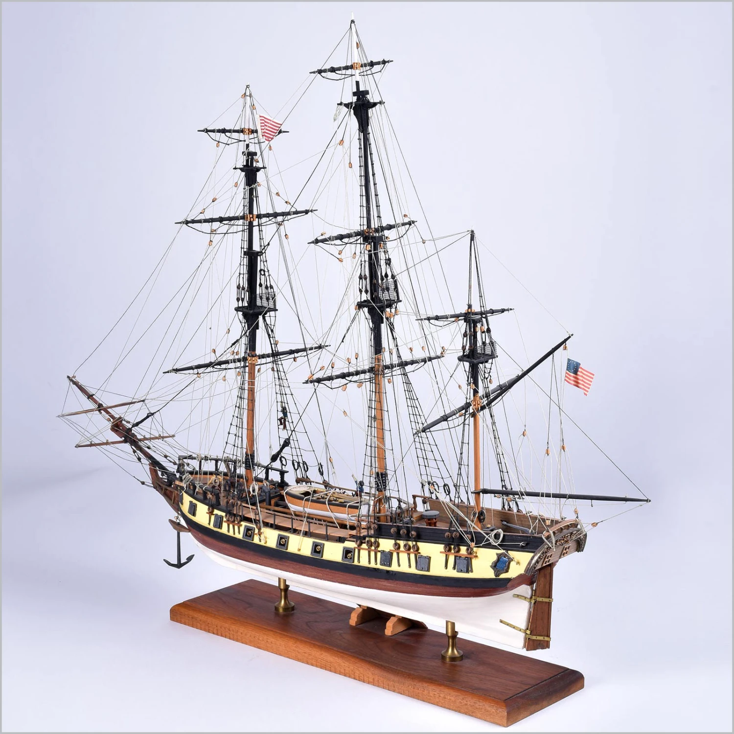 Model Shipways Rattlesnake US Privateer 1:64 Scale Master Builders Combo Set - Image 4