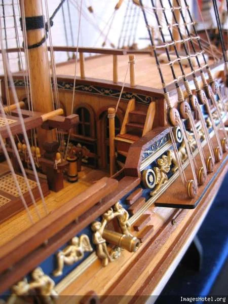 Mantua-Panart ROYAL CAROLINE 1:47 Scale - Image 11