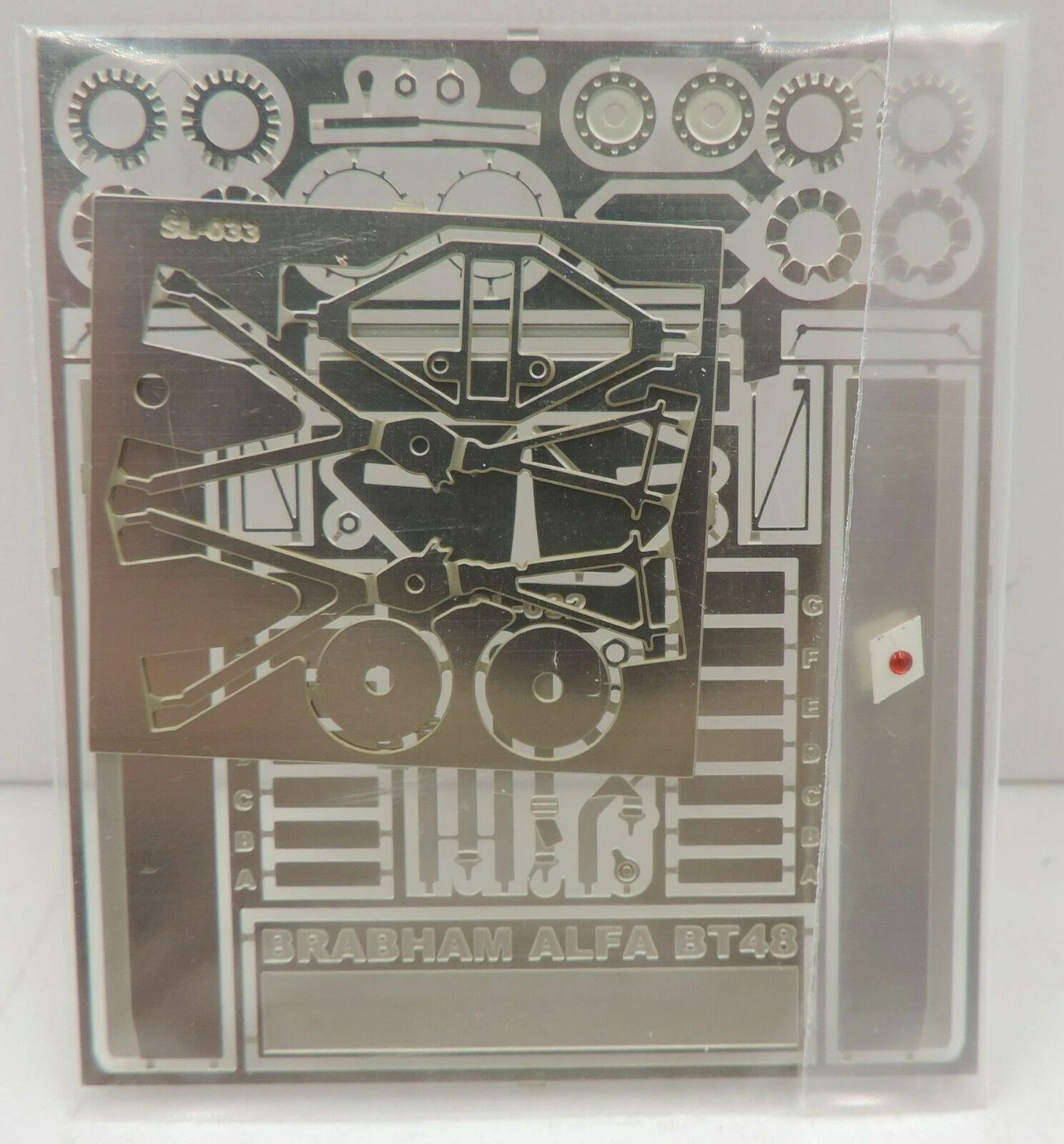 Tameo SLK 031 Alfa Romeo BT48 -W Hite Metal Car Kit - Scale 1:43, RP-GB - Image 7