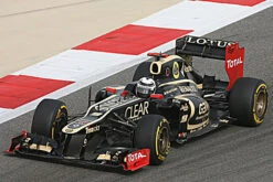 Tameo TMK406 Lotus E20 Renault - 2012 - White Metal Car Kit - Scale 1:43, Made In Italy