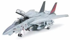 Tamiya F-14A Tomcat Black Knights 1/32 Scale