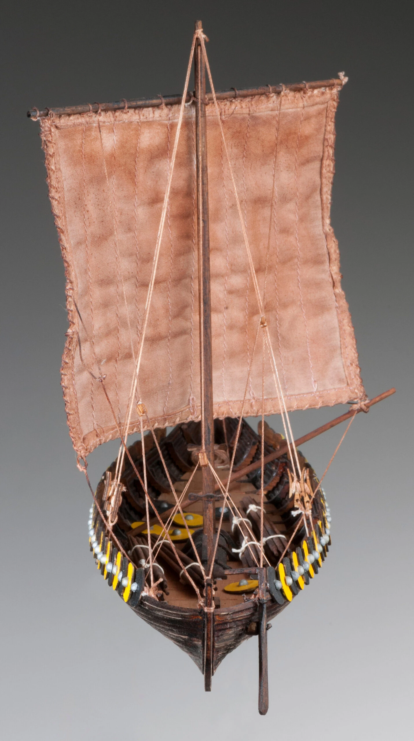 Dusek D002 Viking Gokstadt - Plank-On-Frame Wood Ship Model Kit - 1:72 Scale - 305mm (12-1/4") Long - Image 4