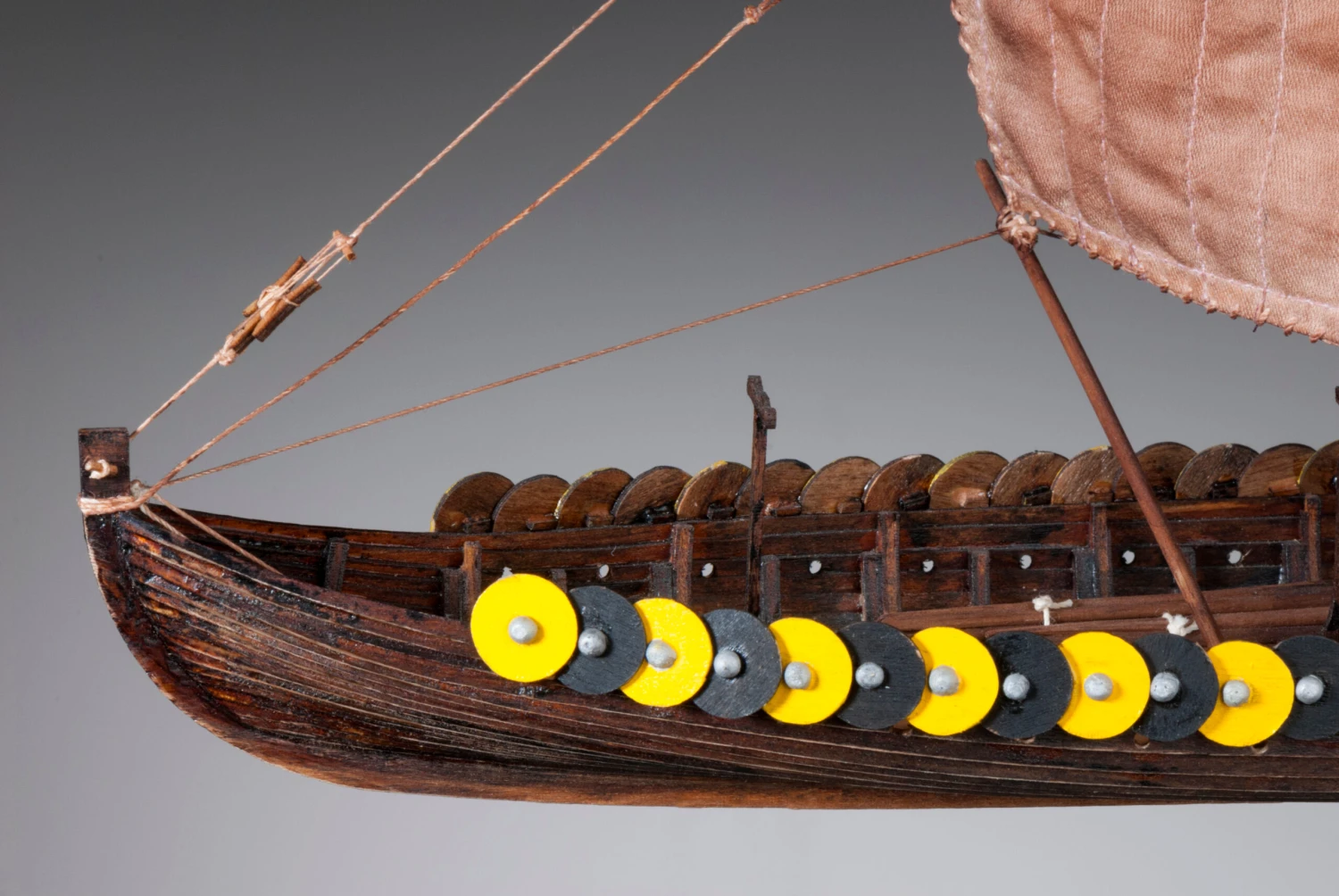 Dusek D002 Viking Gokstadt - Plank-On-Frame Wood Ship Model Kit - 1:72 Scale - 305mm (12-1/4") Long - Image 6